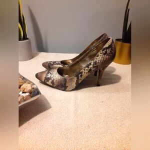 Mossimo Women's Snakeskin Animal Print Highheel Shoes Black Gray Size 9.5